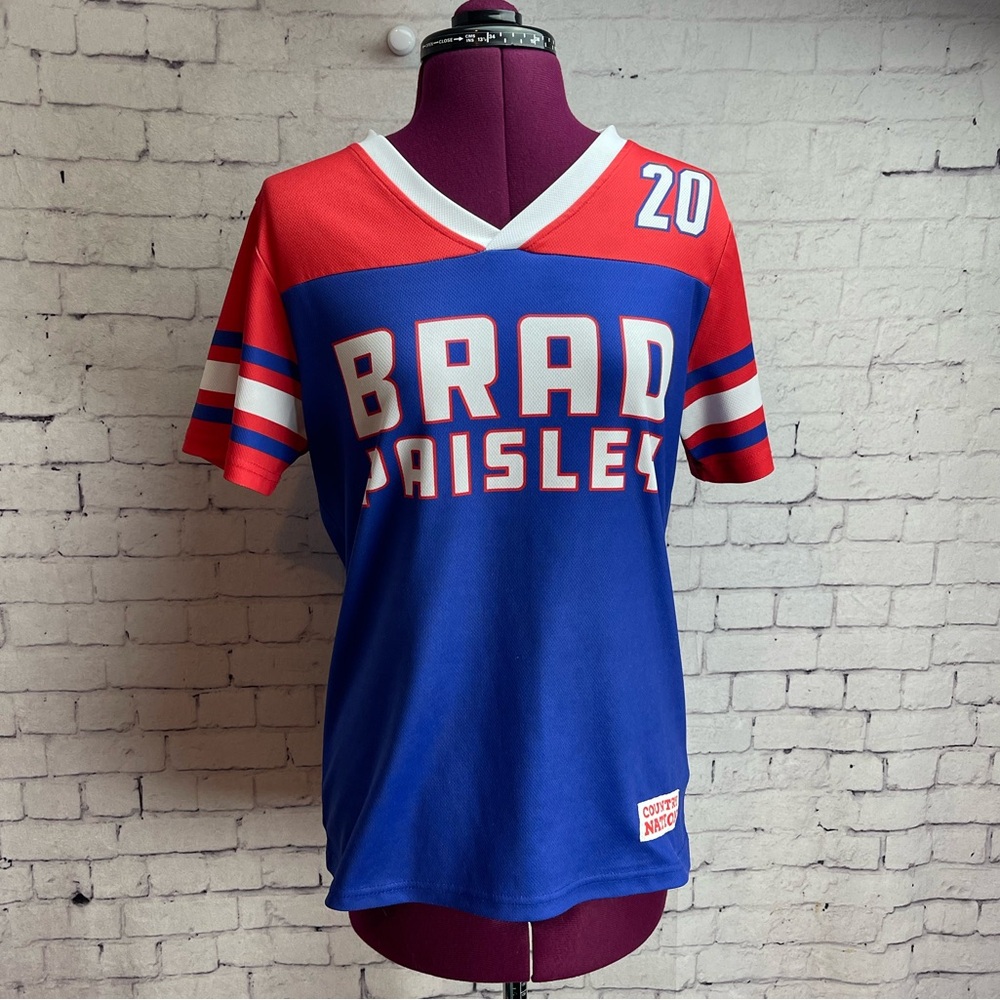 Richards and southern Brad Paisley 2020 concert jersey women’s medium